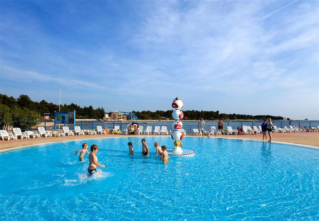 Apartments Polynesia Plava Laguna Umag Facilidades foto