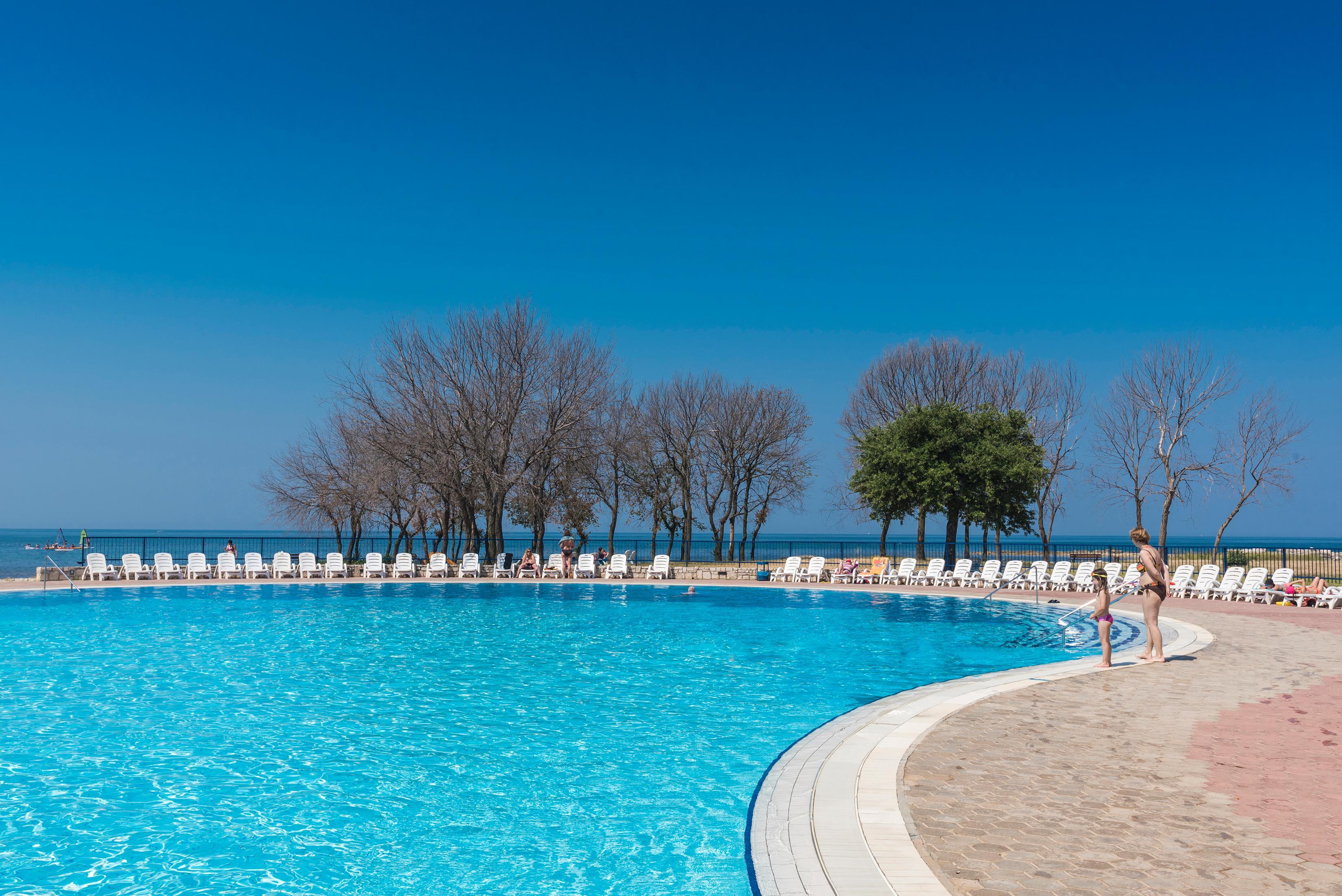 Apartments Polynesia Plava Laguna Umag Exterior foto